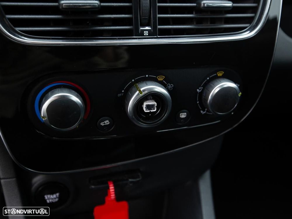 Renault Clio 1.5 dCi Zen - 16