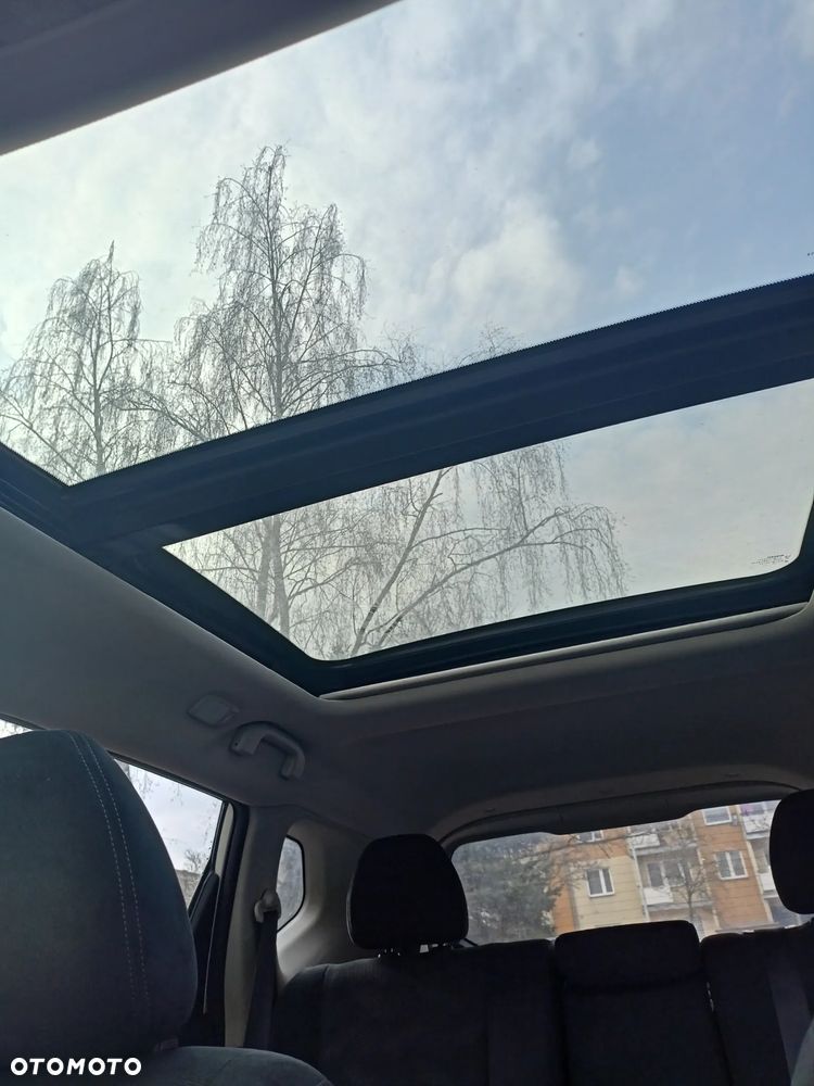 Nissan X-Trail 1.6 DCi Tekna 2WD 7os - 9