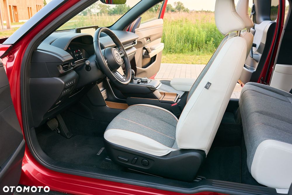 Mazda MX-30 35.5kWh Makoto - 23