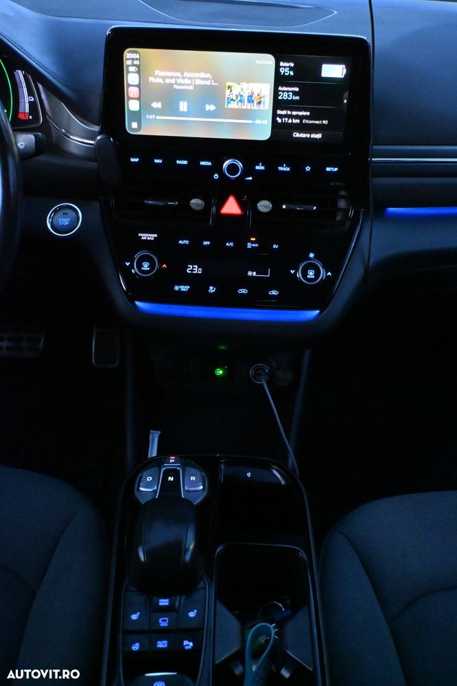 Hyundai IONIQ - 8