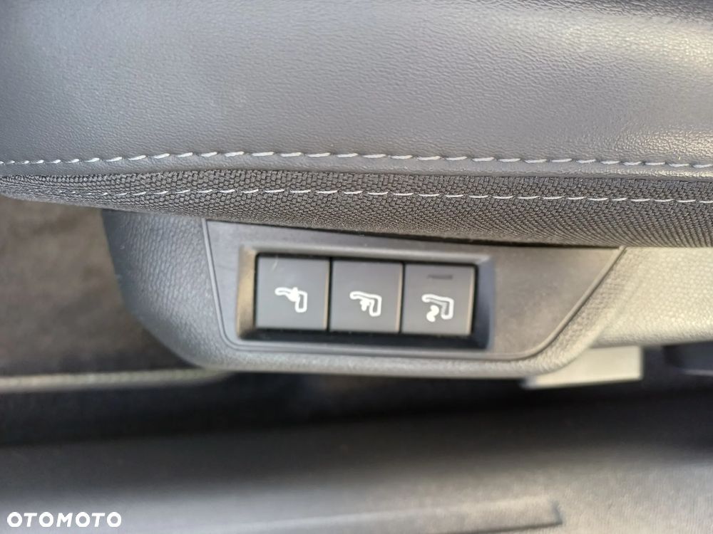 Peugeot 2008 1.2 PureTech GT Pack S&S EAT8 - 13