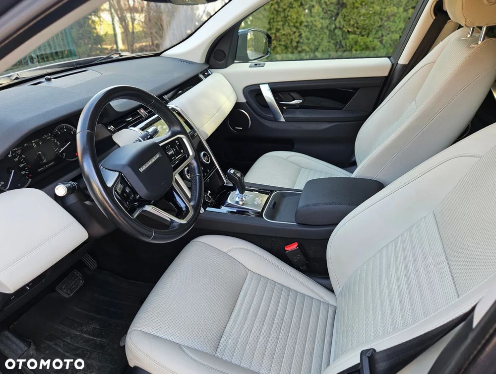 Land Rover Discovery Sport P250 SE - 17