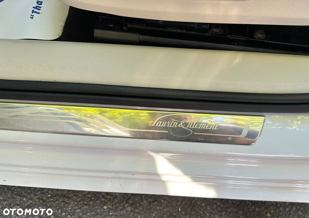 Skoda Superb 2.0 TDI L&K - 18