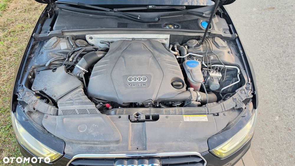 Audi A4 Limousine - 6