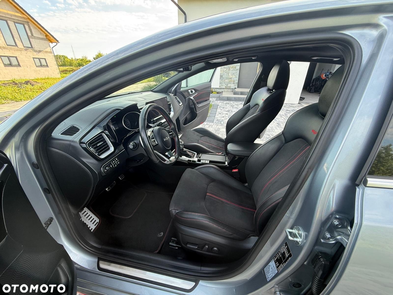 Kia ProCeed 1.6 T-GDI GT DCT - 5