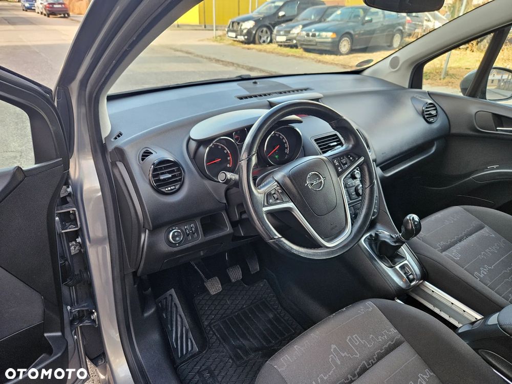 Opel Meriva 1.4 Essentia - 5