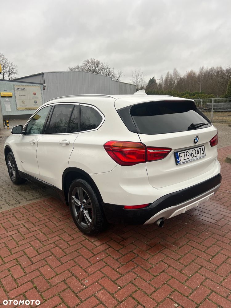 BMW X1 sDrive18d - 6