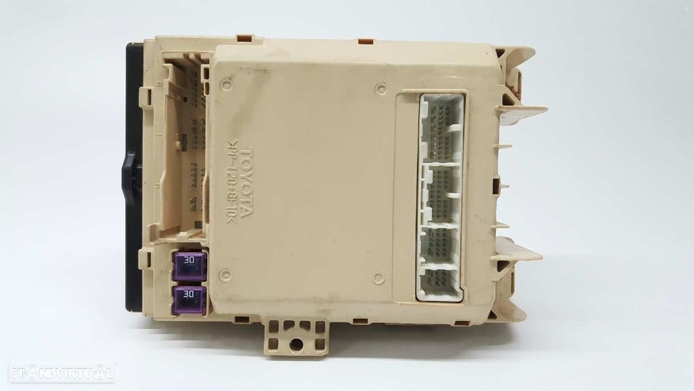 CAIXA DE RELÉS/ FUSÍVEIS LEXUS RX 400H - 6