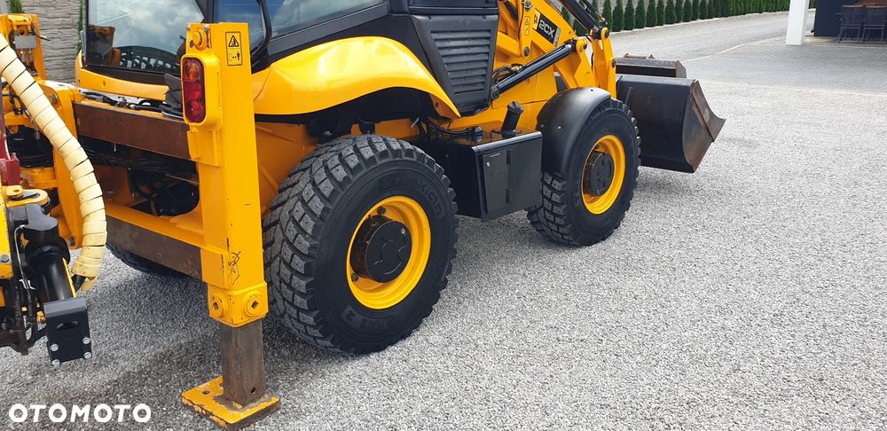 JCB 2CX tylko 2835mtg! z ROTOTILT / 3 łyżki /widły/centralne smarowanie/klimatyzacja / STAN IDEALNY !! - 29