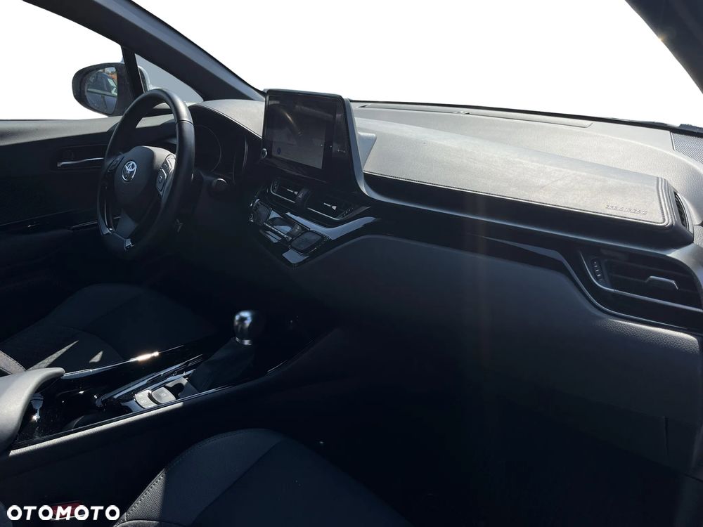 Toyota C-HR 1.8 Hybrid Style - 32