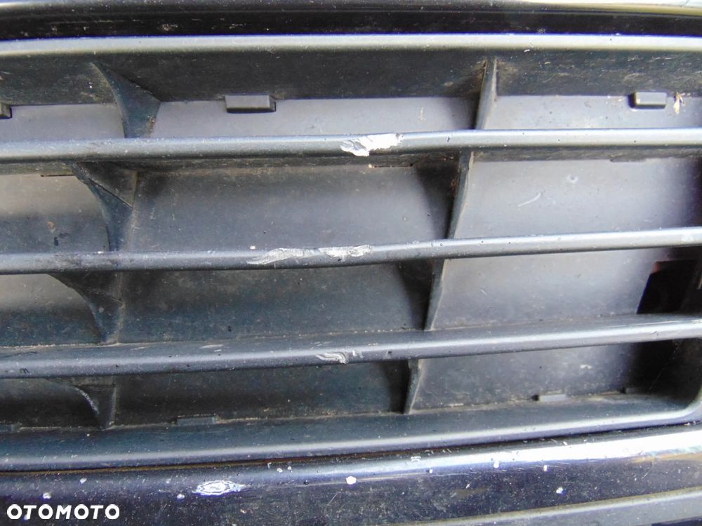 Zderzak przedni LZ5L Audi A4 B5 FL lift 99-01r - 30