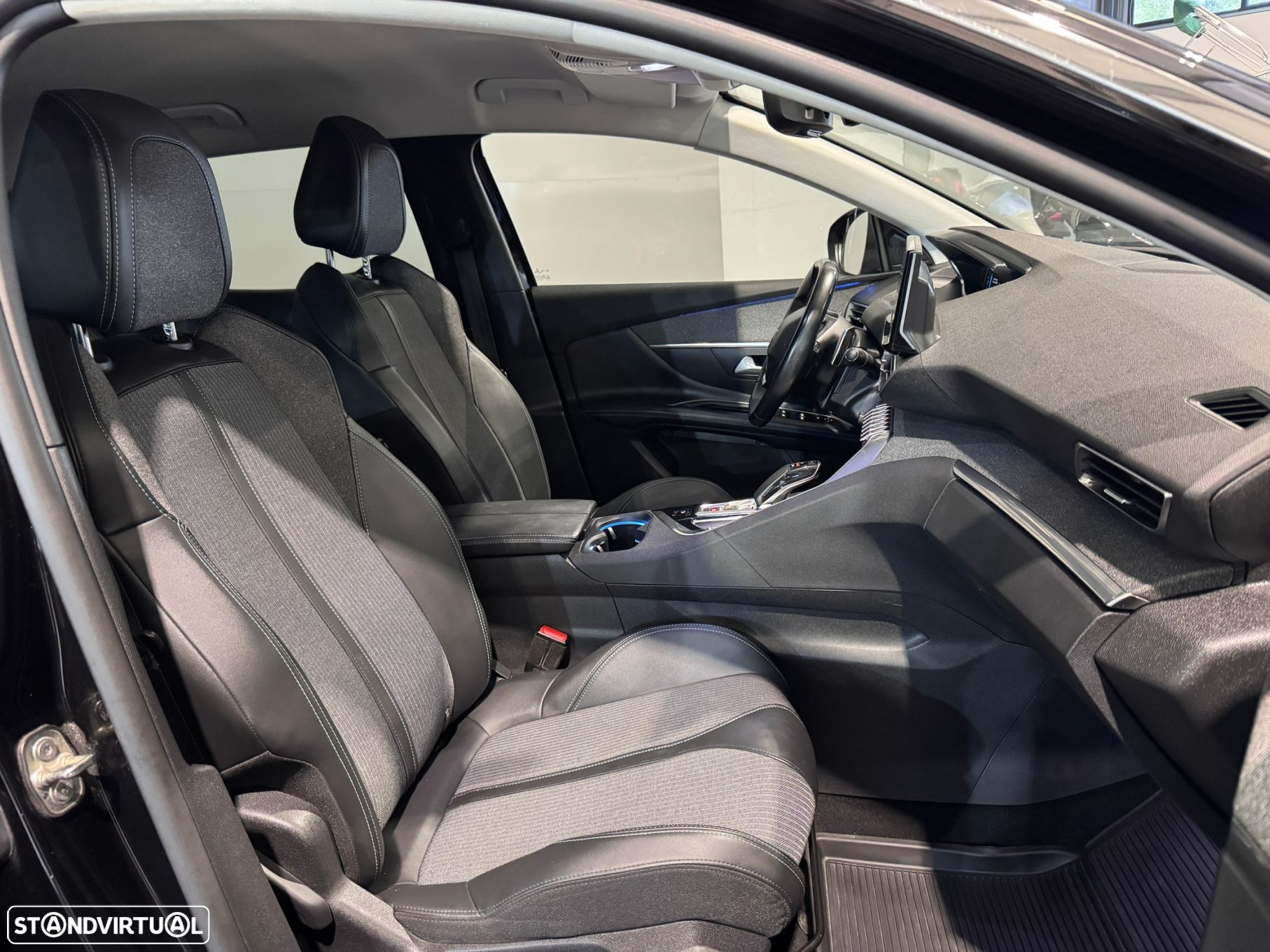 Peugeot 3008 - 15
