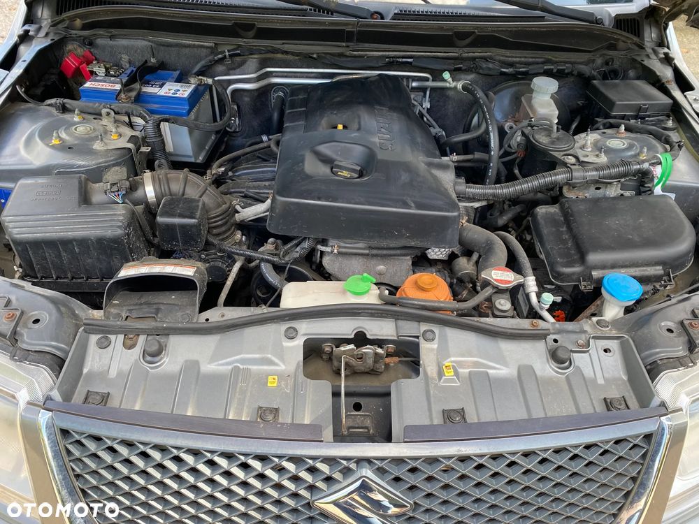 Suzuki Grand Vitara - 32