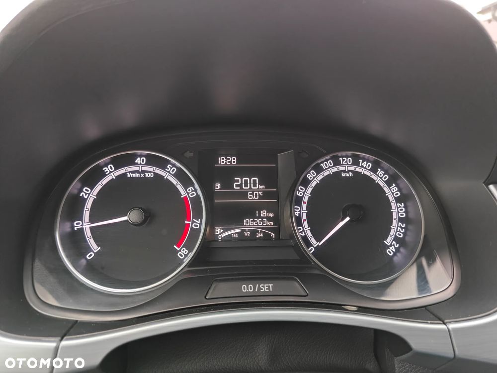 Skoda Fabia 1.0 Active - 14