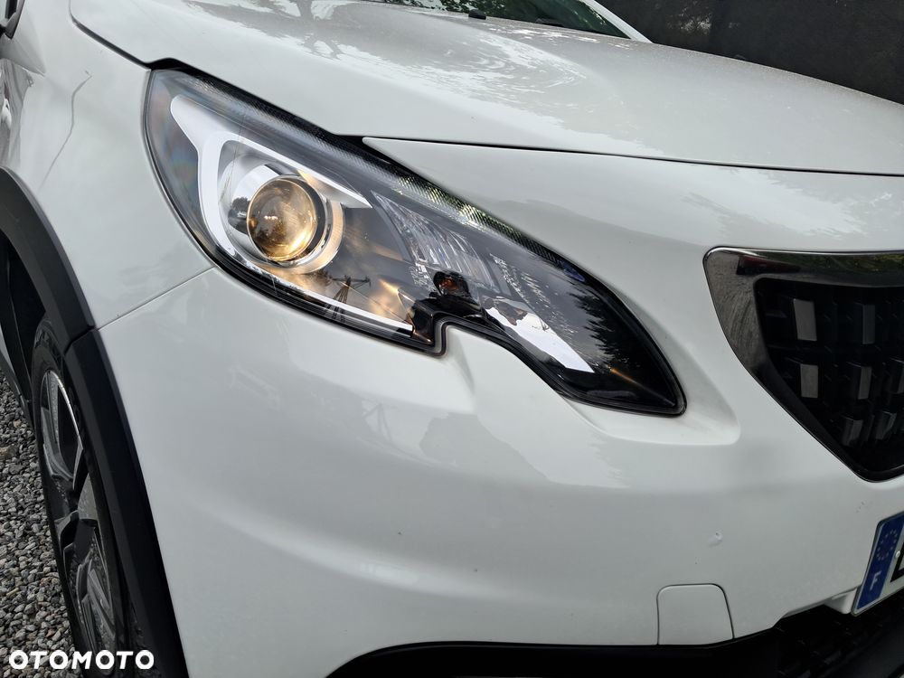 Peugeot 2008 1.6 BlueHDi Allure - 26