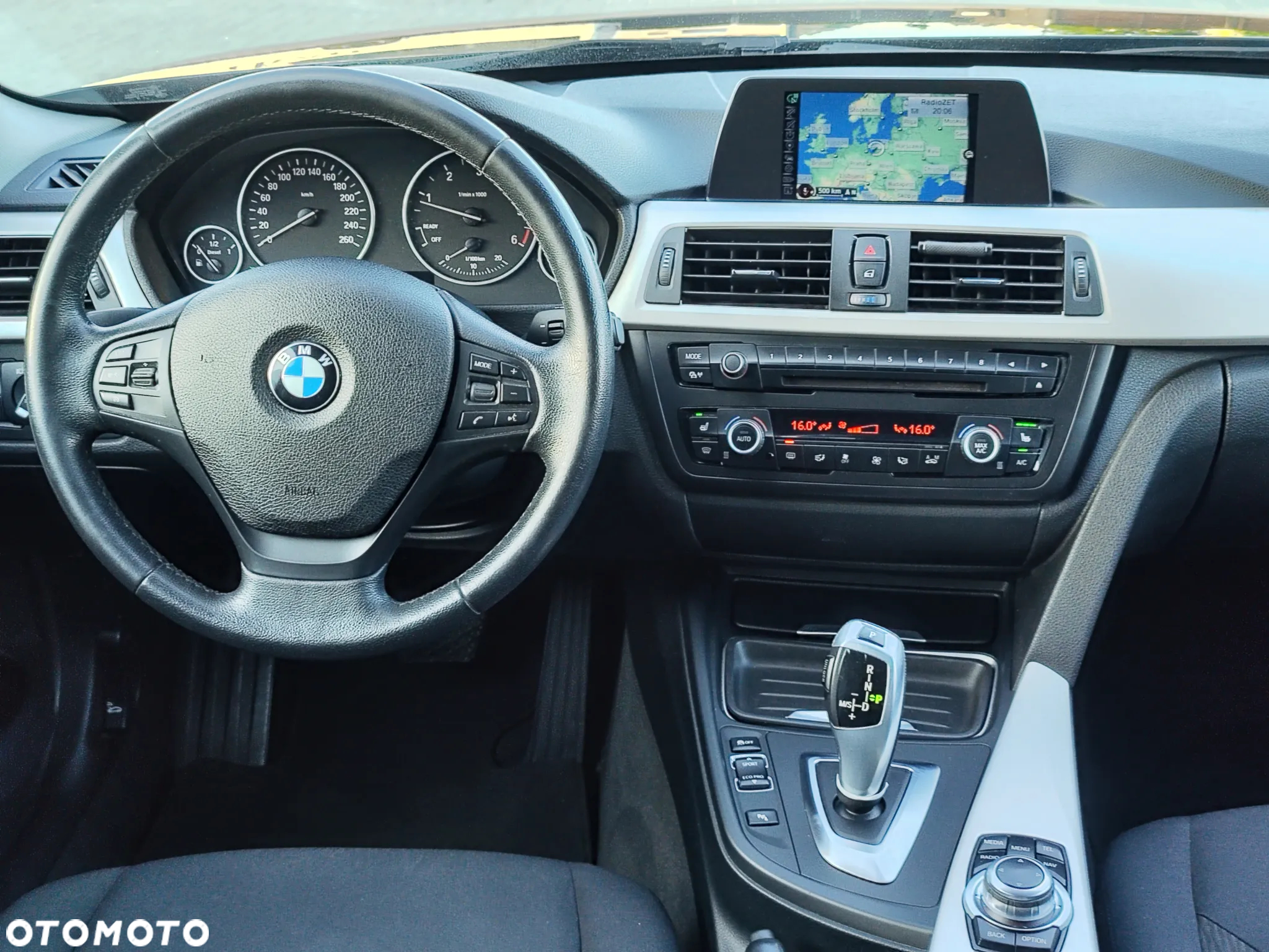 BMW Seria 3 318d Touring - 5