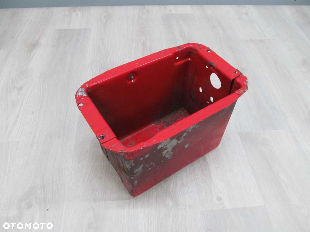 PIAGGIO PORTER HIJET PFAU 1.3 06- OBUDOWA AKUMULATORA - 1