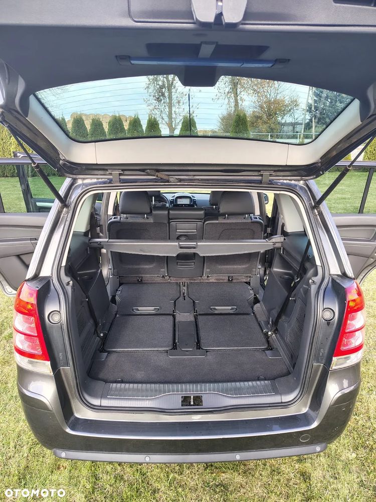Opel Zafira 1.7 CDTI - 10