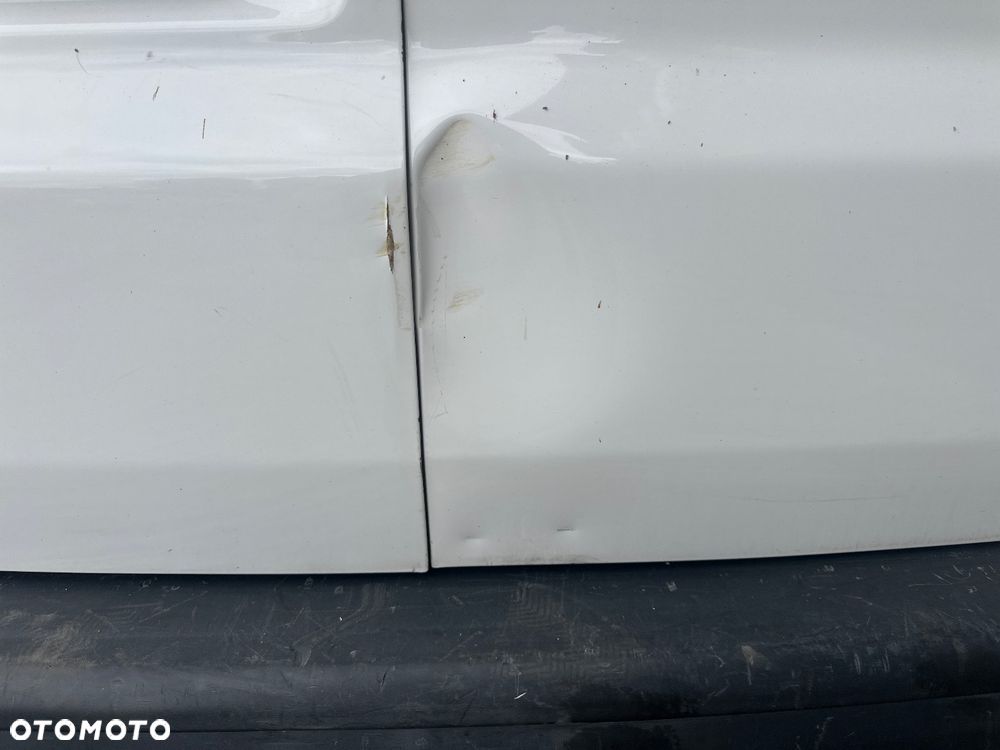 Volkswagen Transporter - 28