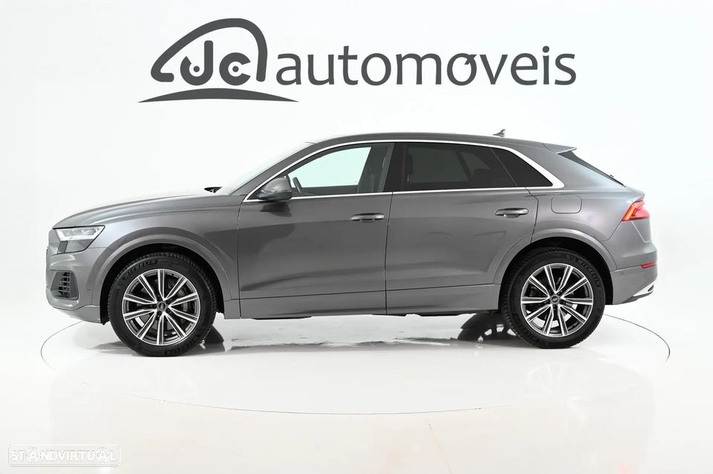 Audi Q8 55 TFSIe quattro Tiptronic - 8