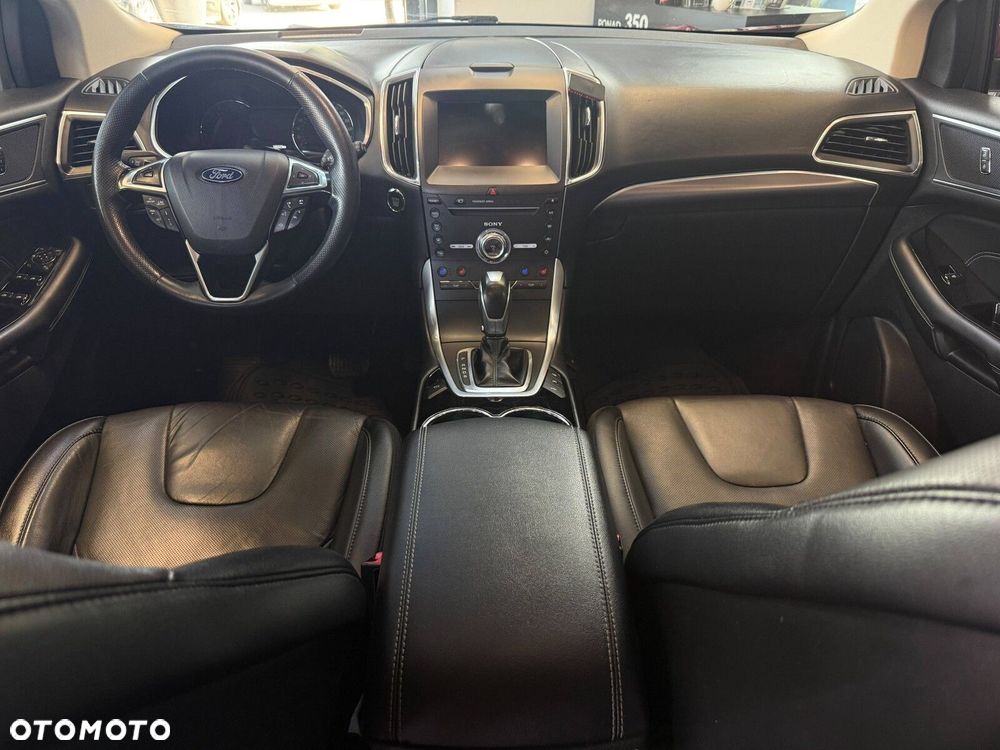 Ford Edge - 34