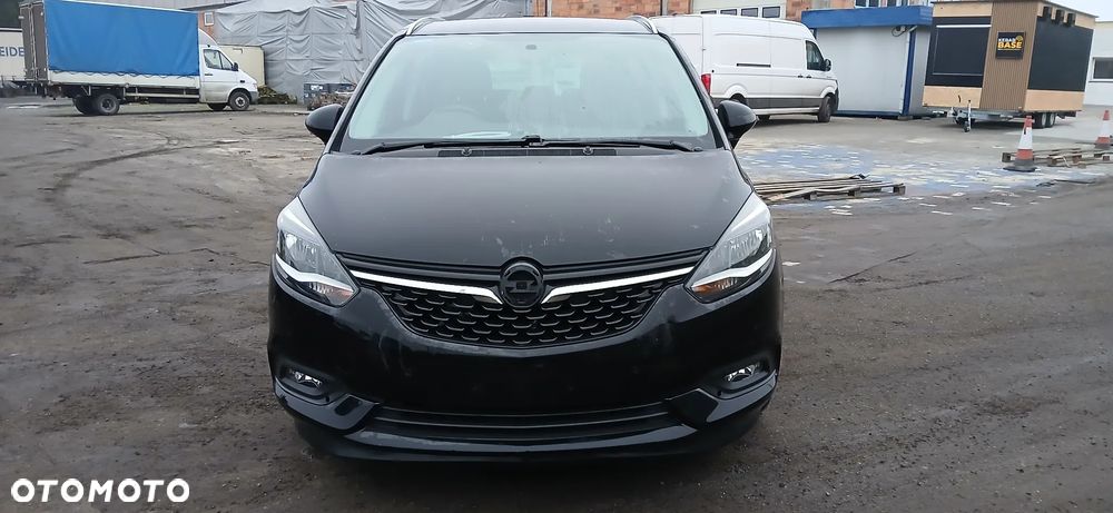 Opel Zafira 1.4 T Elite - 2