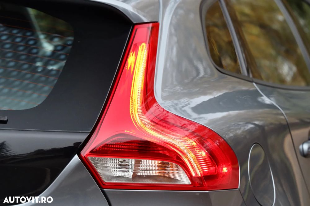 Volvo V40 D2 Kinetic - 18