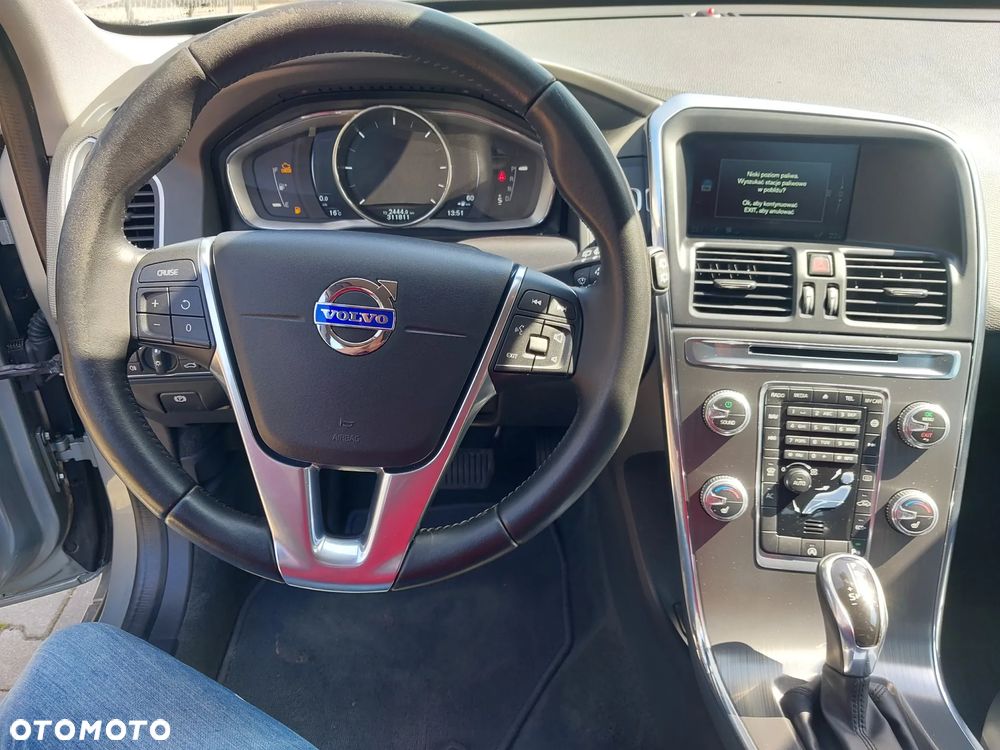 Volvo XC 60 D4 Drive-E Summum - 7