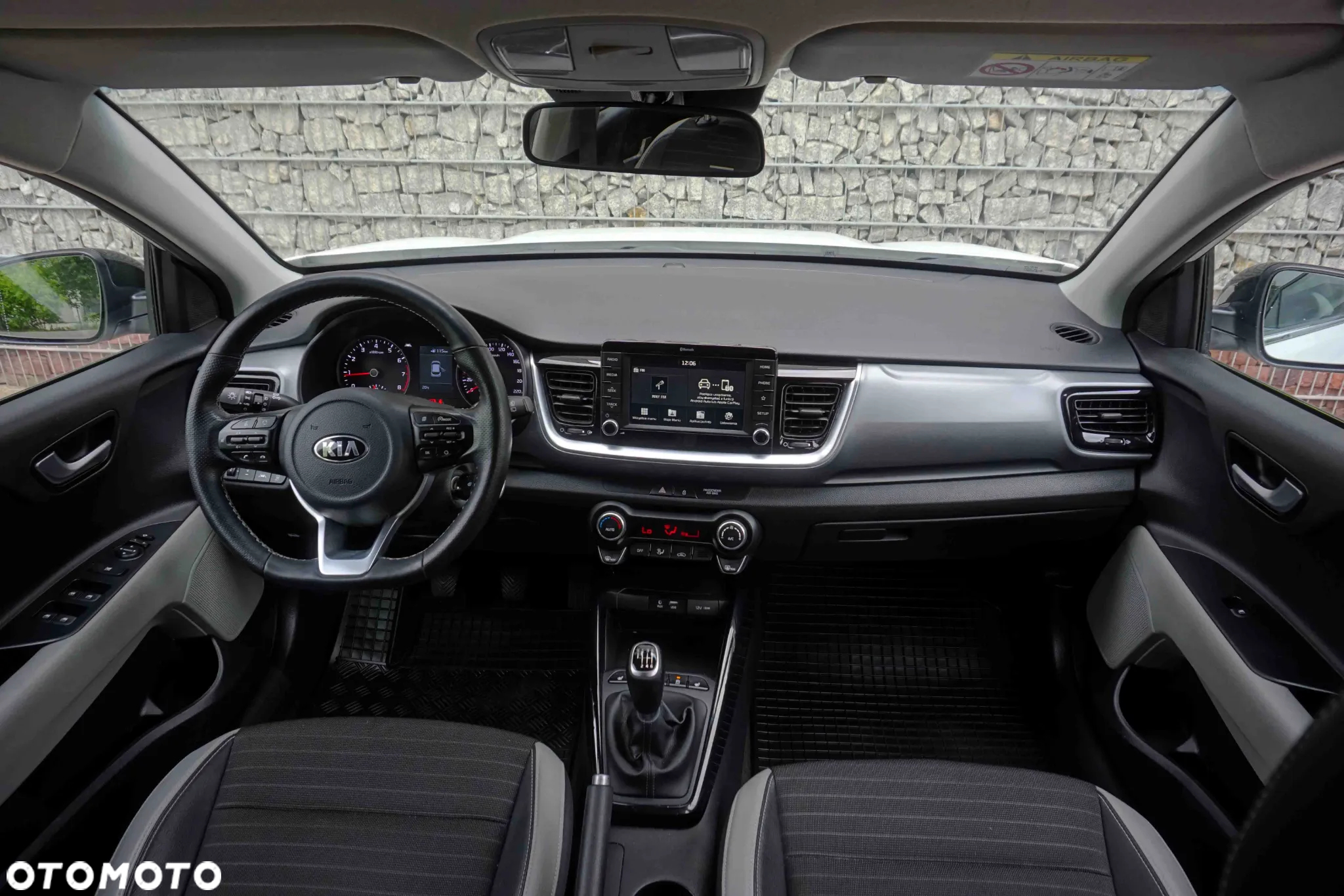 Kia Stonic 1.0 T-GDI L - 20