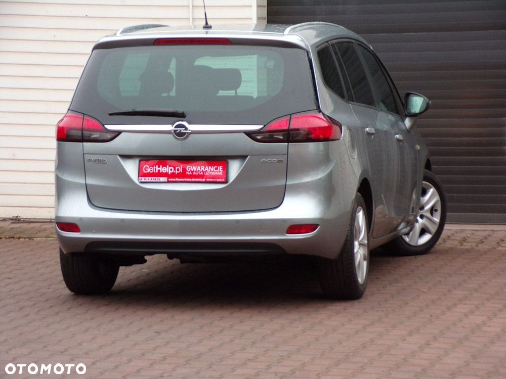 Opel Zafira - 12
