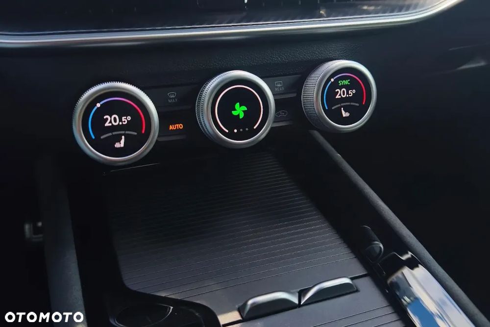 Skoda Superb 1.4 TSI Plug-In Hybrid Sportline DSG - 35