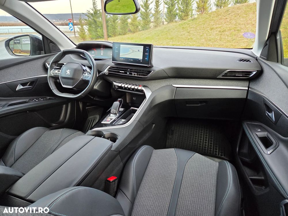 Peugeot 3008 PureTech 130 Stop & Start GPF EAT8 Allure - 15