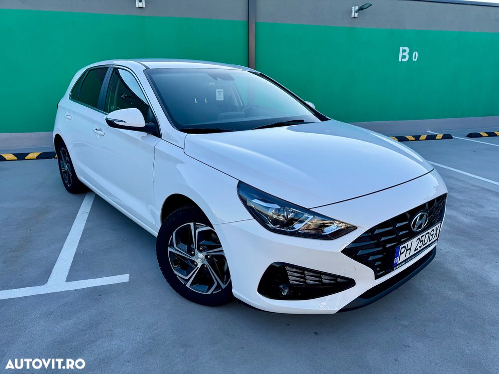 Hyundai i30 1.5 110CP 5DR M/T Highway - 1