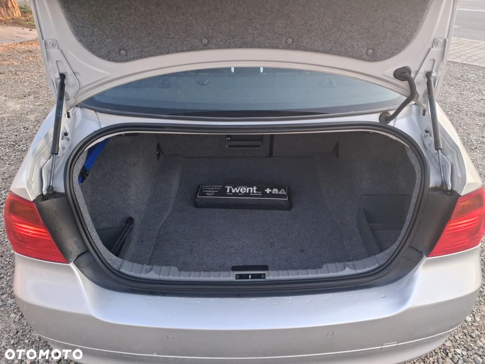 BMW Seria 3 - 15