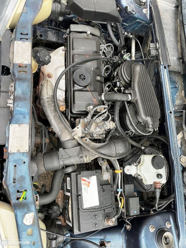 Peugeot 106 1.1 Color Line - 8