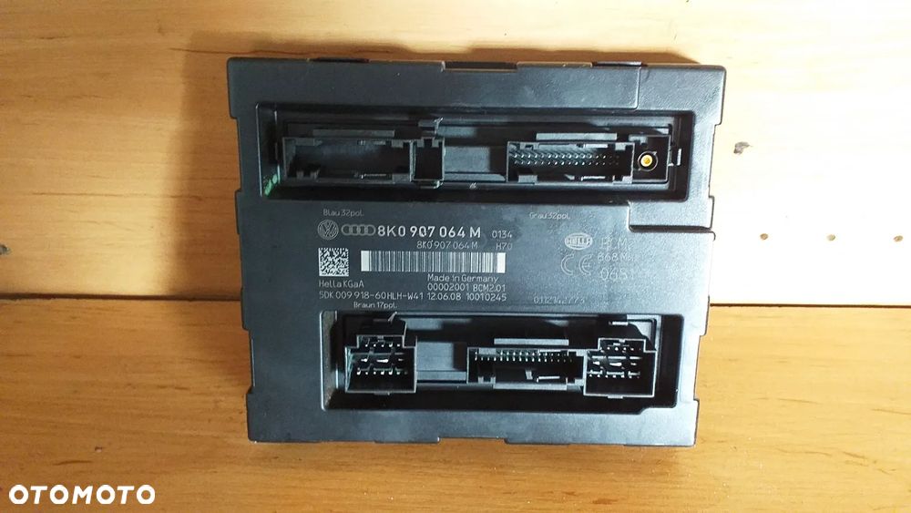 Moduł komfortu BCM2 Audi A4 B8 8K0907064M - 1