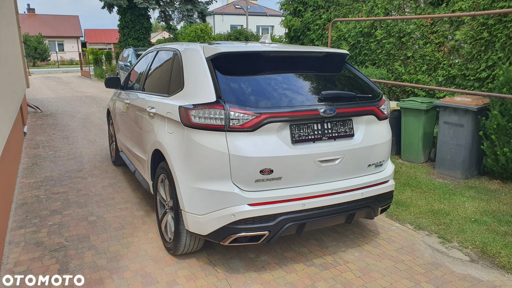 Ford Edge - 19