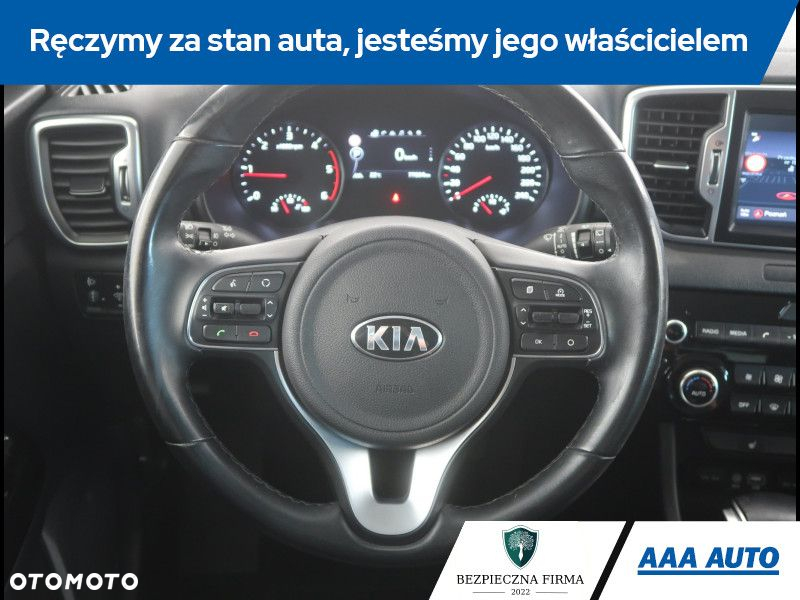 Kia Sportage - 16
