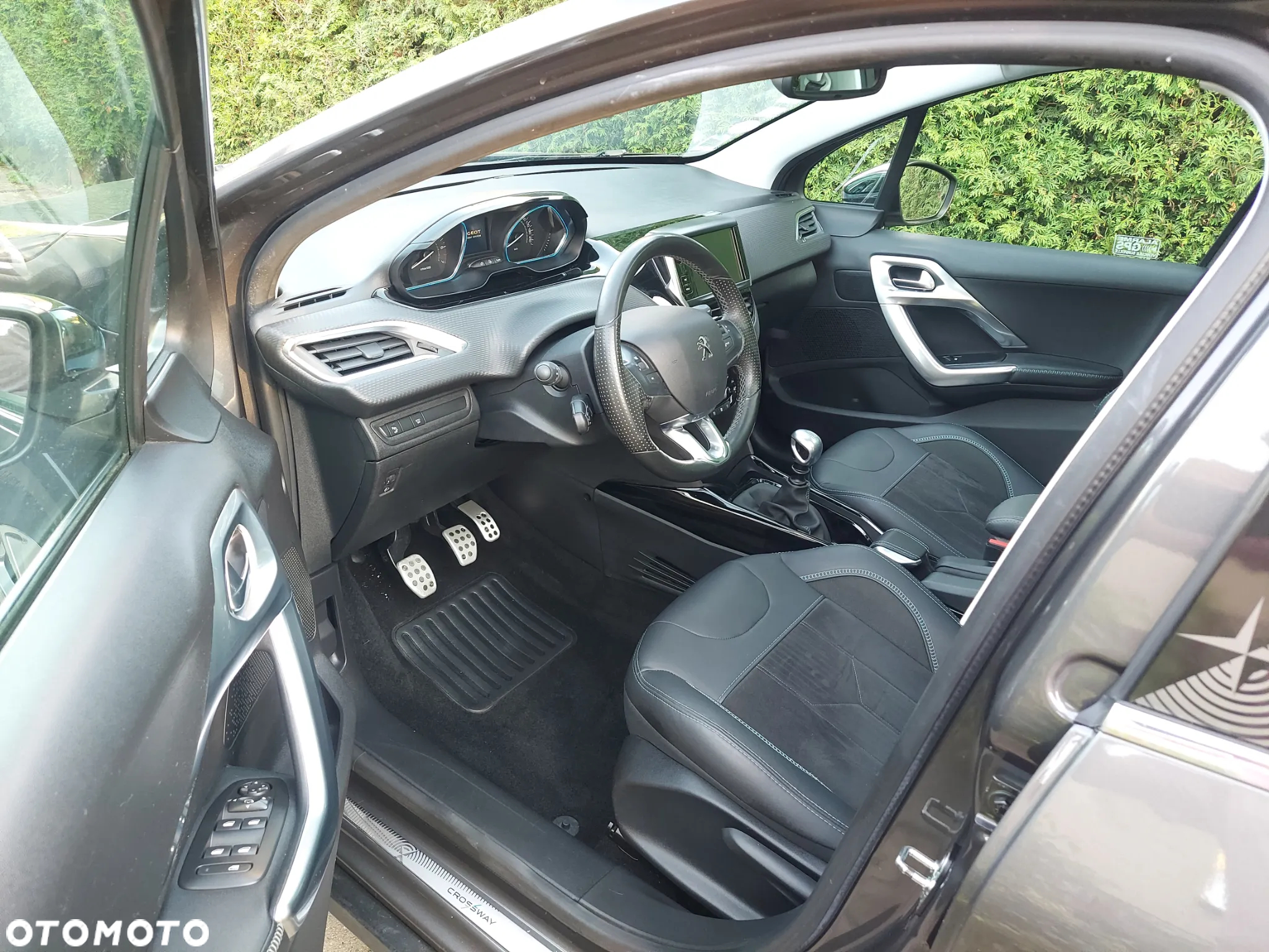 Peugeot 2008 PureTech 130 Stop&Start Crossway - 3
