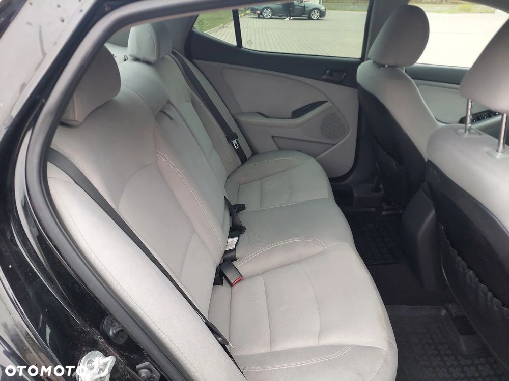 Kia Optima - 7