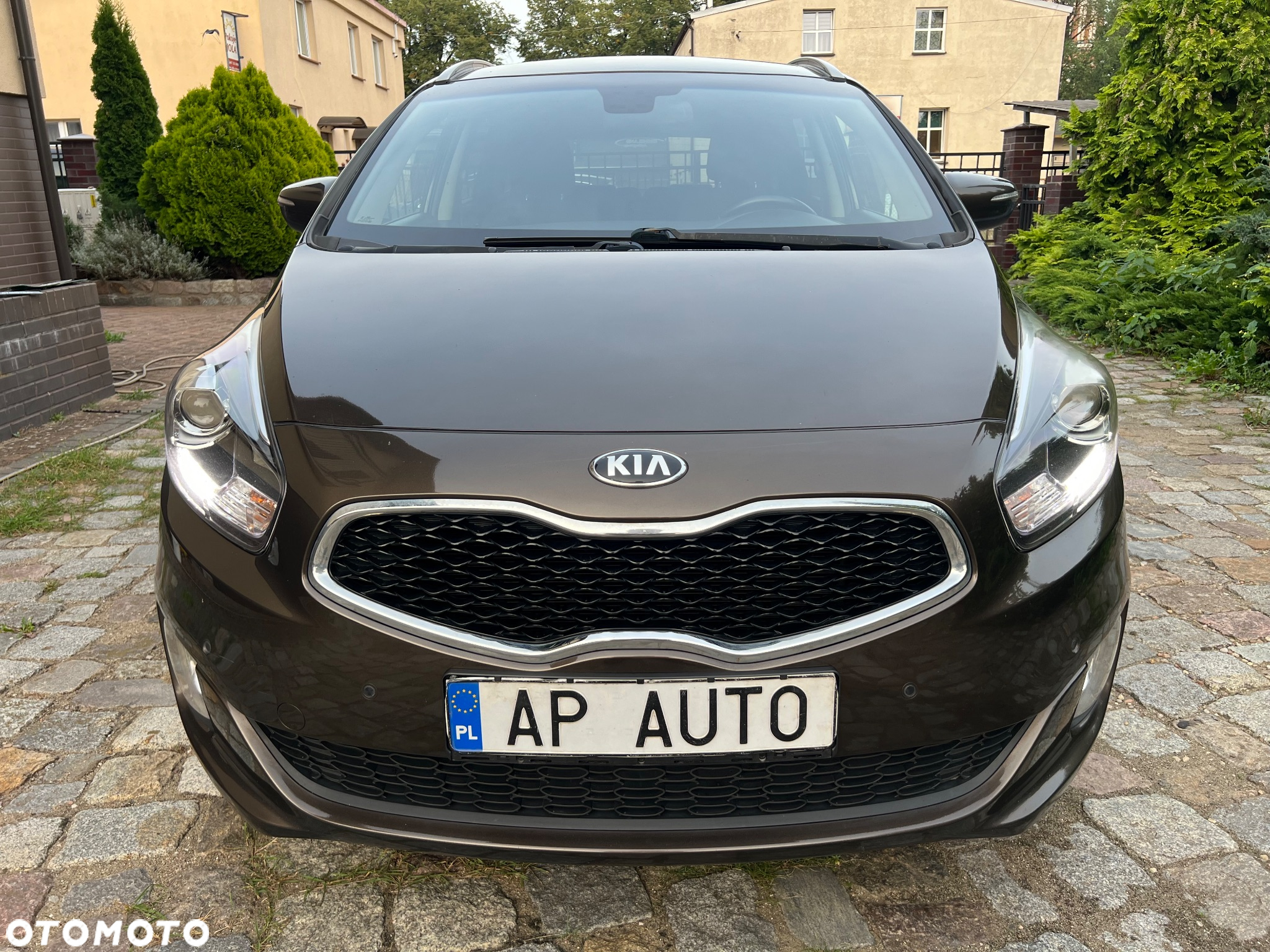Kia Carens 1.6 GDI L 7os - 9