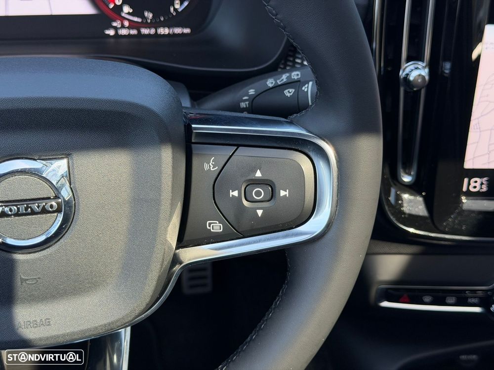 Volvo XC 40 1.5 T4 PHEV R-Design - 35