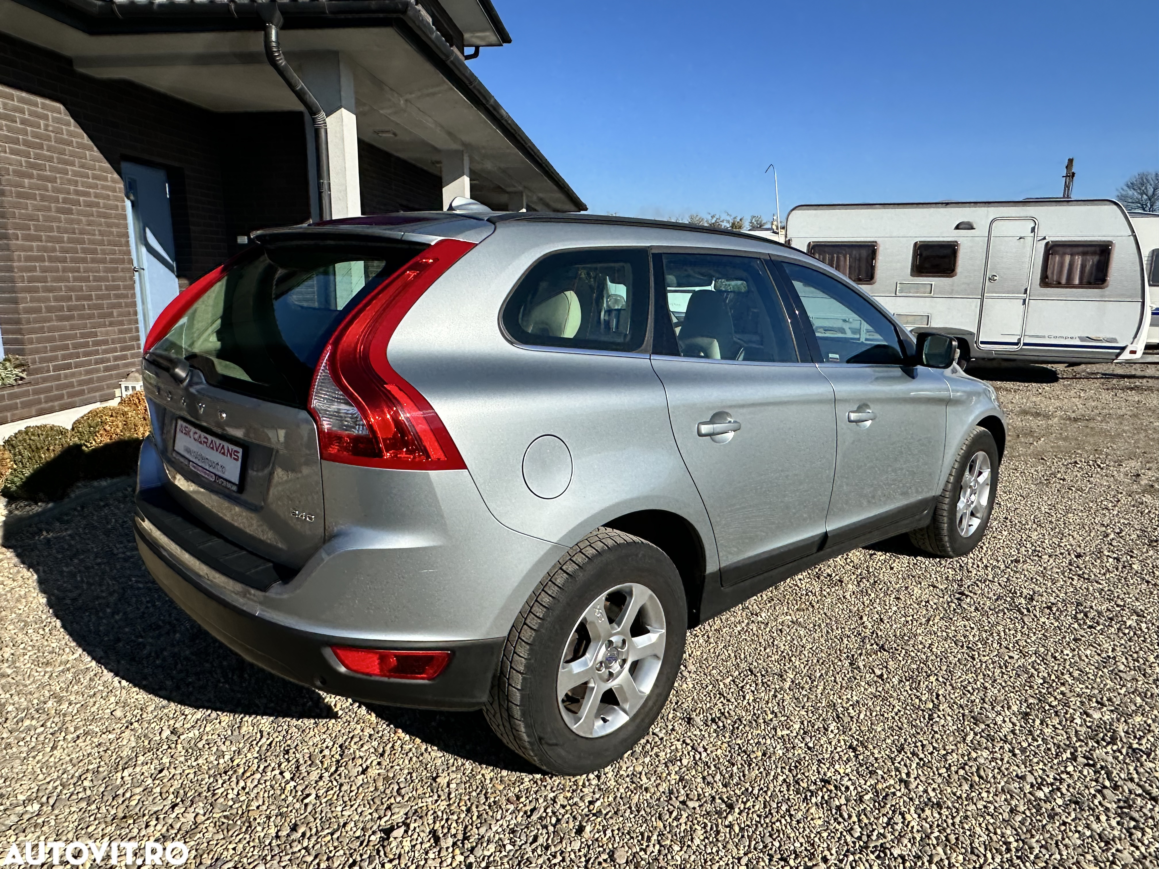 Volvo XC 60 2.4D Aut. Momentum - 7