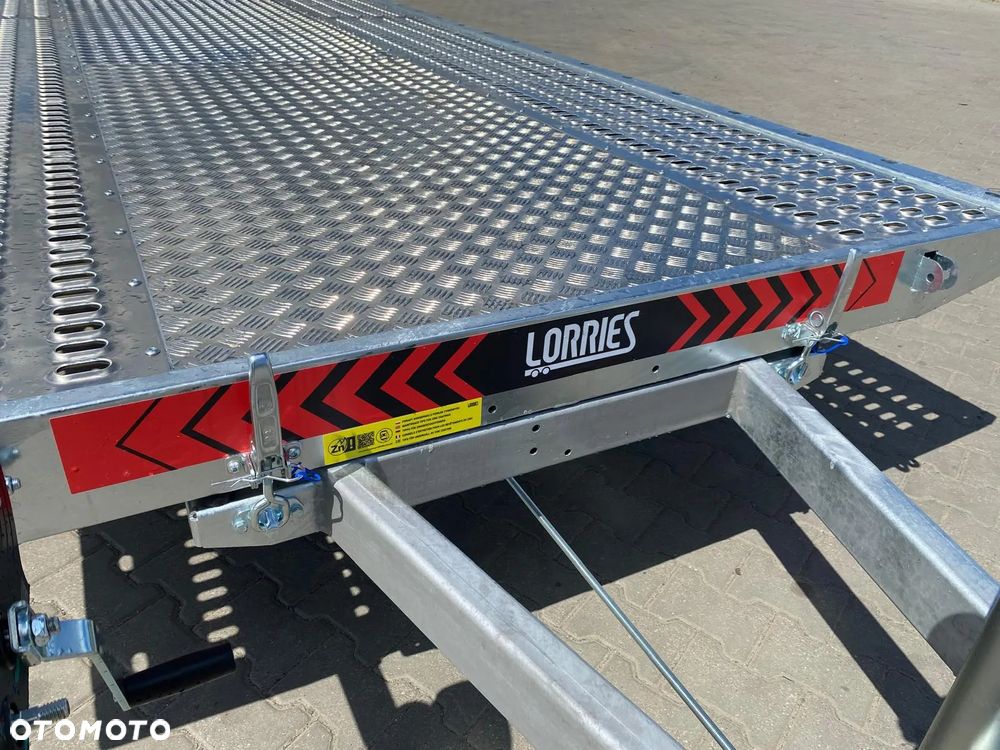 Lorries Dostawa laweta UCHYLNA GRAWITACYJNIE 550x201cm DMC3500kg wypełnienie z blachy alu - 9