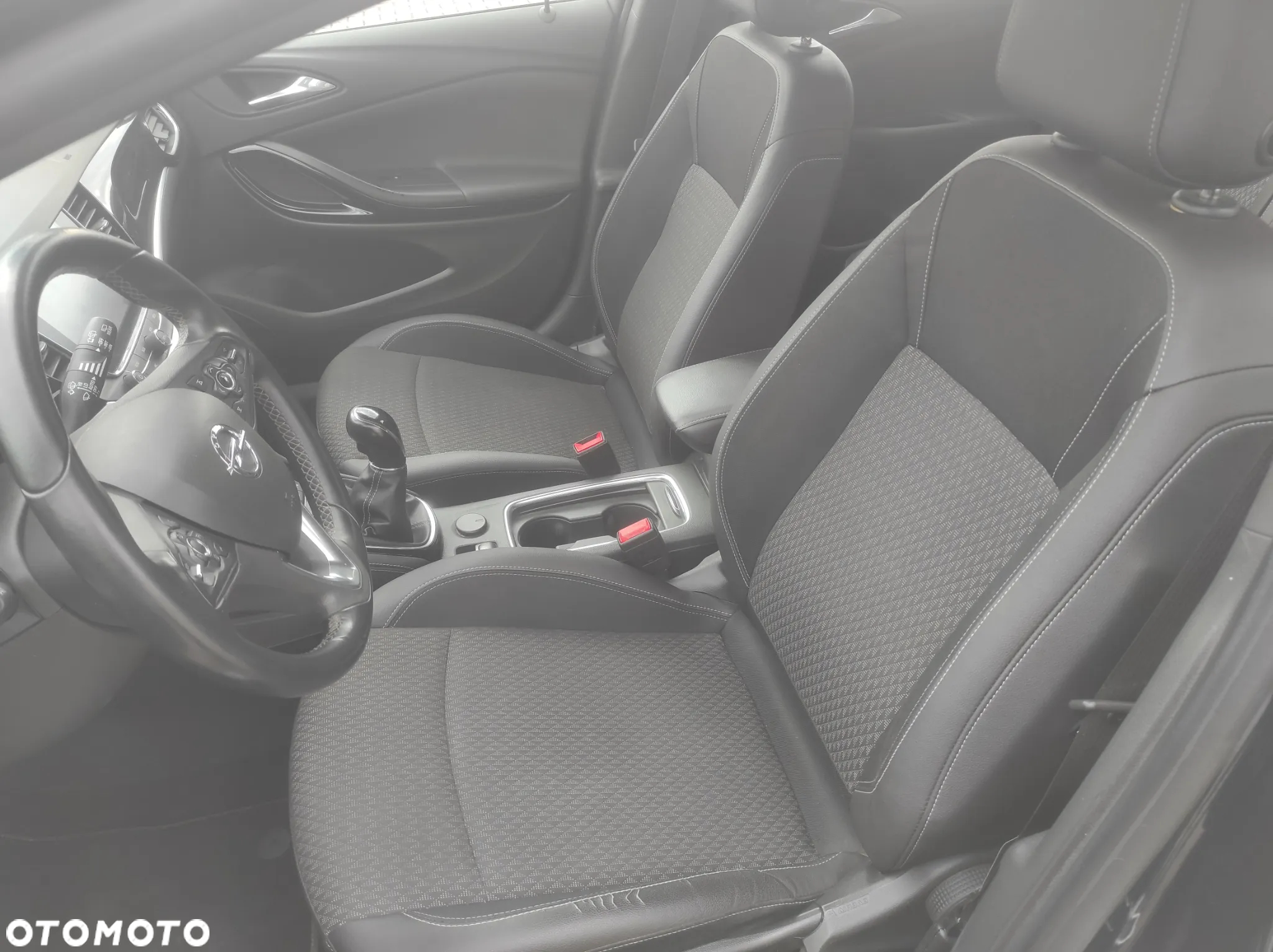 Opel Astra 1.0 Turbo Start/Stop Business - 22
