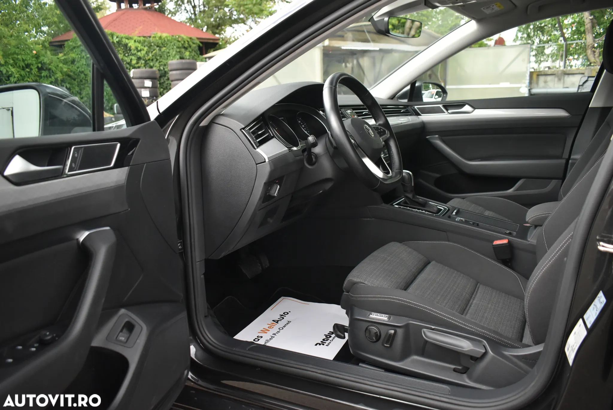 Volkswagen Passat 1.5 TSI ACT DSG Comfortline - 10