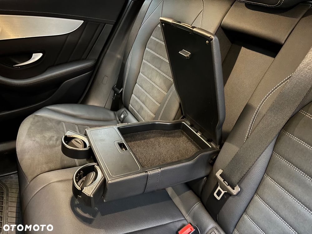 Mercedes-Benz GLC 200 - 28