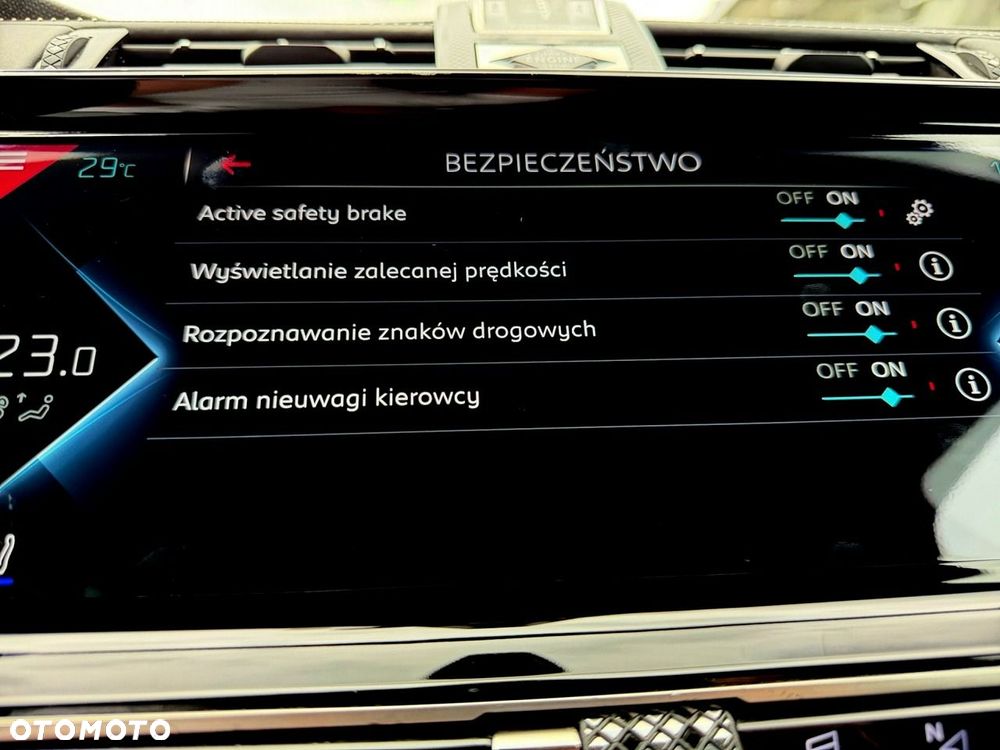 DS Automobiles DS 7 Crossback - 37
