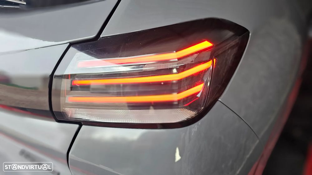 Peugeot 208 1.2 Hybrid Allure e-DCS6 - 43