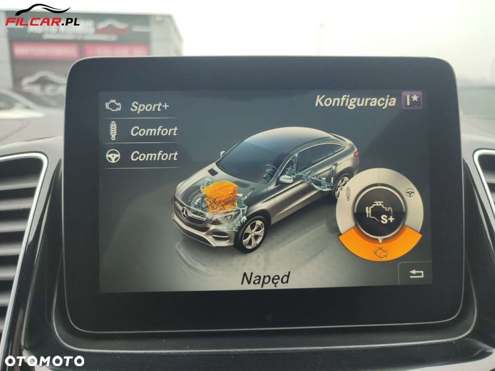 Mercedes-Benz GLE - 16